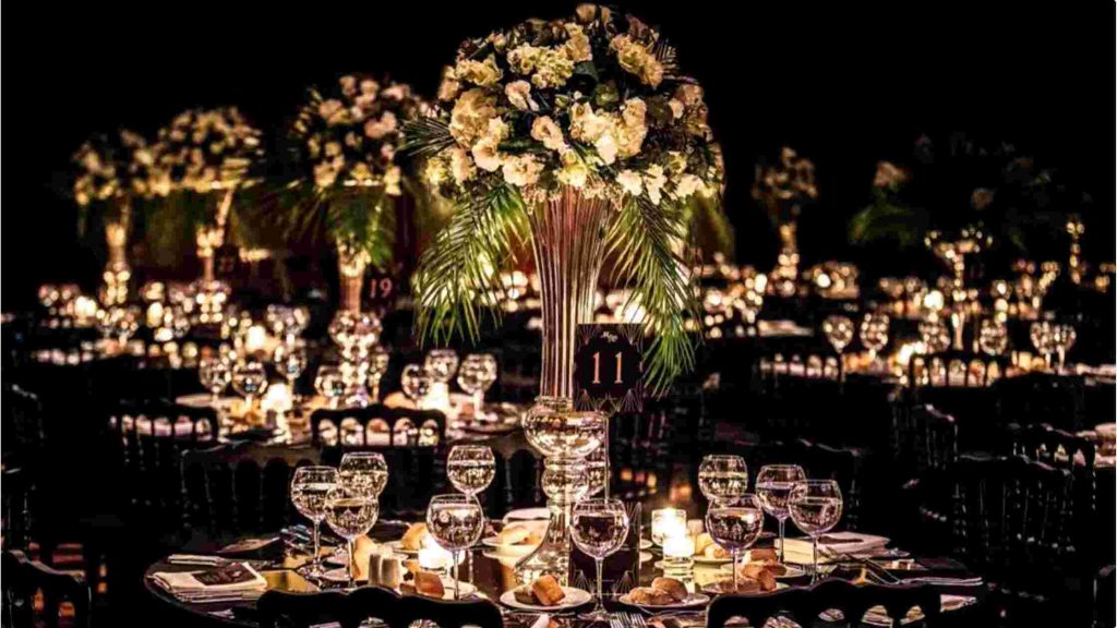 Comparison Table: Estimated Costs for DIY vs. Professional Centerpieces