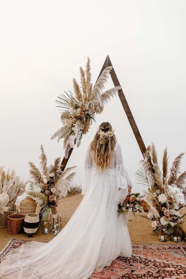 What is Bohemian Wedding Theme